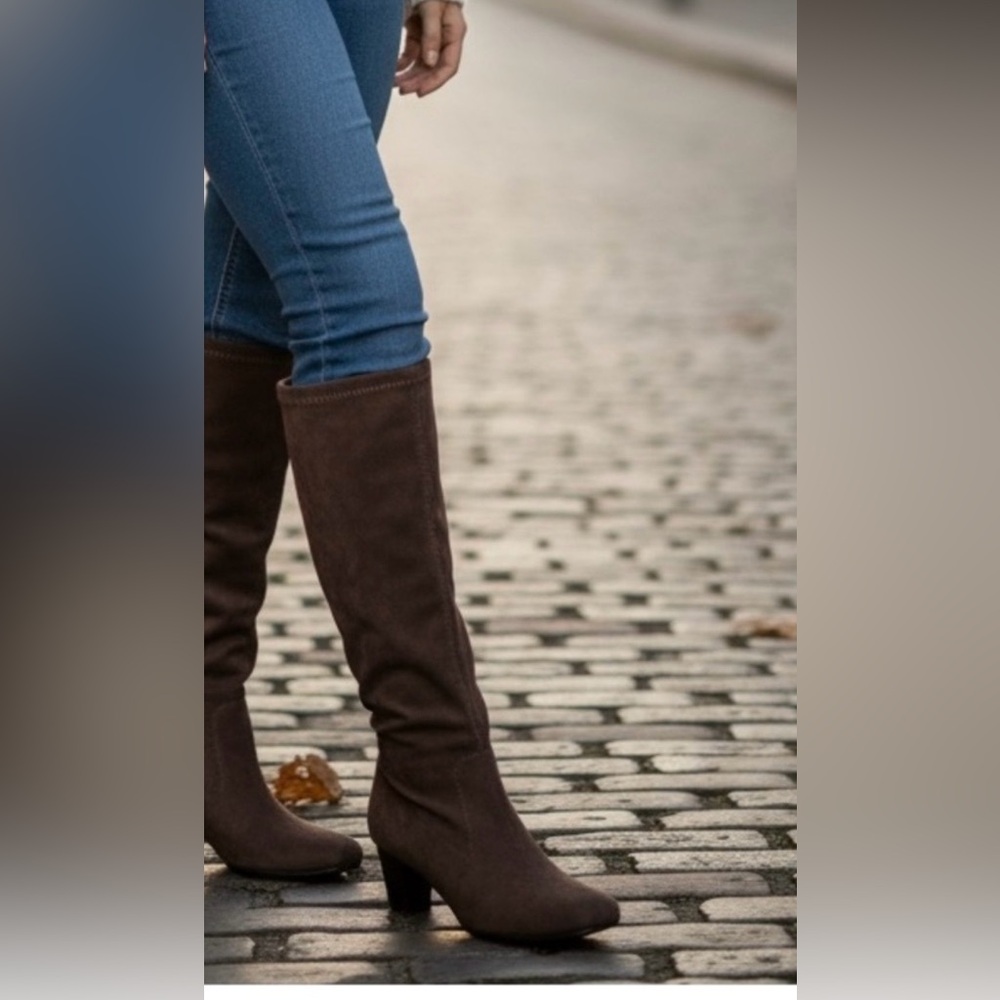 NEW Aerosoles Clover Knee-High Boots Brown 11M Foam Footbed Slip Resistant